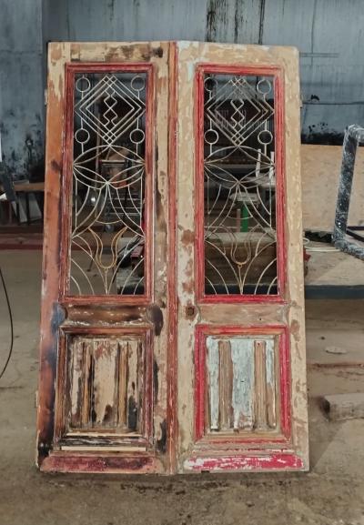 Güveli Antik Ahşap Masa ve Kütük Masa Yapımı